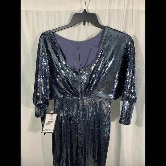 NWT $395 Aidan‎ Mattox Long-Sleeve Draped Sequin Gown Silver [ SZ 0 ] #E924 - Picture 9 of 12